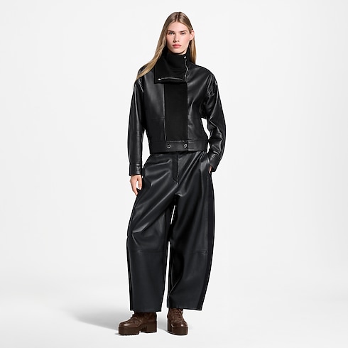 Bikerjacke mit Einsatz aus Wolle in Damen's Ready to Wear Mäntel und Jacken collections by Louis Vuitton (Zoom)