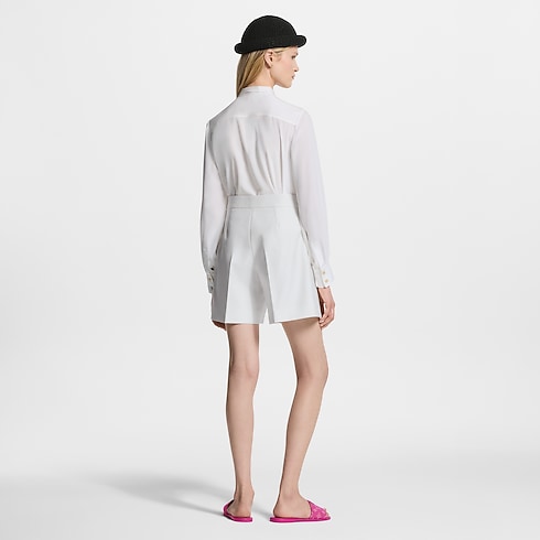 Bluse mit Lavallière-Kragen und Plisséefalten in Damen's Ready to Wear Tops collections by Louis Vuitton (Zoom)