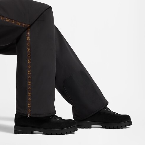 Botte militaire LV City Ranger in Homme's Souliers Bottes et bottines collections by Louis Vuitton (Zoom produit)