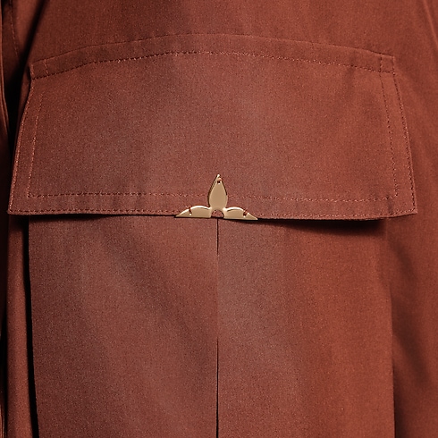 Chemise à capuche en soie lavée vue ambiance