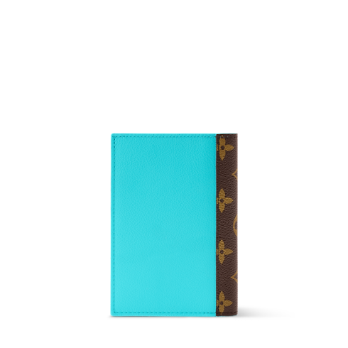 Couverture Passeport in Femme's Portefeuilles et petite maroquinerie Porte-cartes et porte-clés collections by Louis Vuitton (Zoom produit)