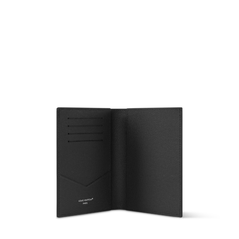 Couverture Passeport Autres Monogram in Homme's Voyage Accessoires de voyage collections by Louis Vuitton (Zoom produit)