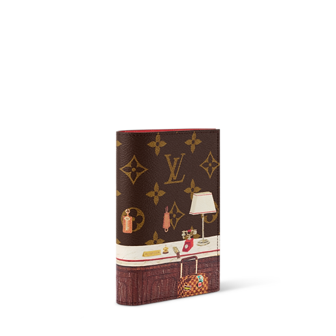 Couverture Passeport Autres Toiles Monogram in Femme's Portefeuilles et petite maroquinerie Porte-cartes et porte-clés collections by Louis Vuitton (Zoom produit)