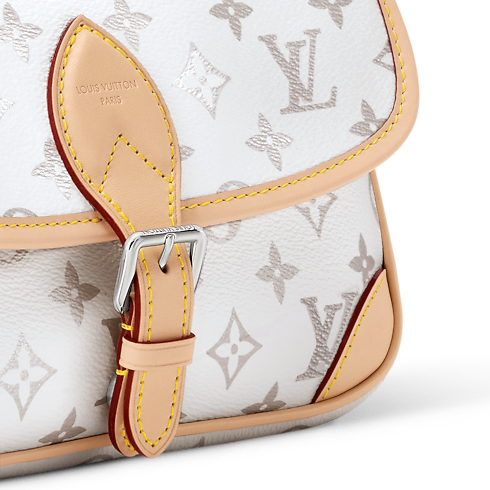 Diane Autres Toiles Monogram in Damen's Handtaschen Alle Handtaschen collections by Louis Vuitton (Zoom)