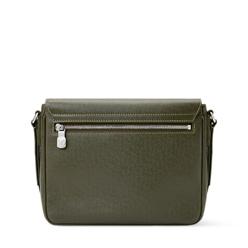 District PM Messenger Tasche Taïga Leder in Herren's Taschen Alle Taschen collections by Louis Vuitton (Zoom)