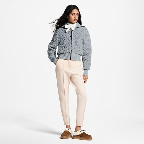 Jacke aus Frottee mit Monogram-Motiv und Reissverschluss getragene Ansicht