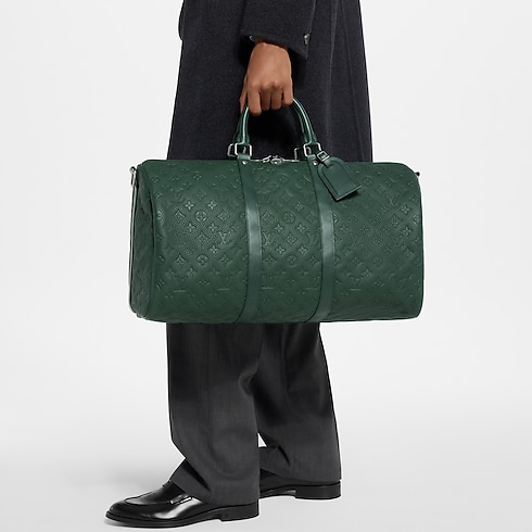 Keepall 50 mit Schulterriemen Taurillon Monogram in Herren's Reisegepäck Reisetaschen und Duffle Bags collections by Louis Vuitton (Zoom)