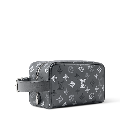 Locker Dopp Kit Monogram Shadow in Herren's Reisegepäck Reiseaccessoires collections by Louis Vuitton (Zoom)