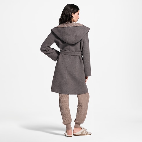 Manteau croisé réversible à capuche in Femme's Prêt-à-porter Manteaux et vestes collections by Louis Vuitton (Zoom produit)