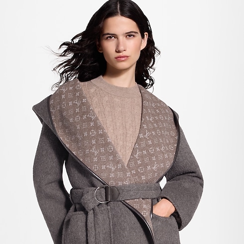 Manteau croisé réversible à capuche in Femme's Prêt-à-porter Manteaux et vestes collections by Louis Vuitton (Zoom produit)