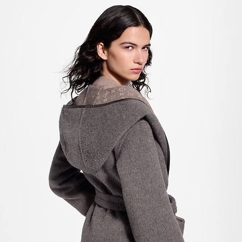Manteau croisé réversible à capuche in Femme's Prêt-à-porter Manteaux et vestes collections by Louis Vuitton (Zoom produit)