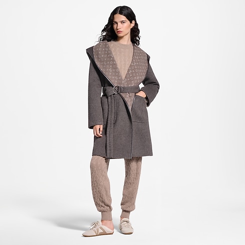 Manteau croisé réversible à capuche in Femme's Prêt-à-porter Manteaux et vestes collections by Louis Vuitton (Zoom produit)