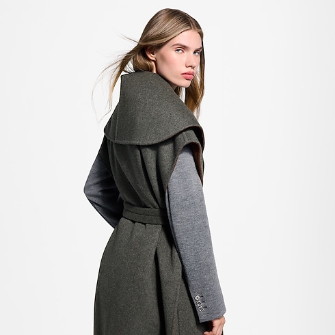 Manteau croisé sans manches à col châle in Femme's Prêt-à-porter Manteaux et vestes collections by Louis Vuitton (Zoom produit)