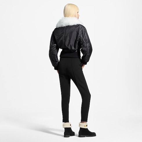Pantalon à ceinture et détails de coutures vue ambiance