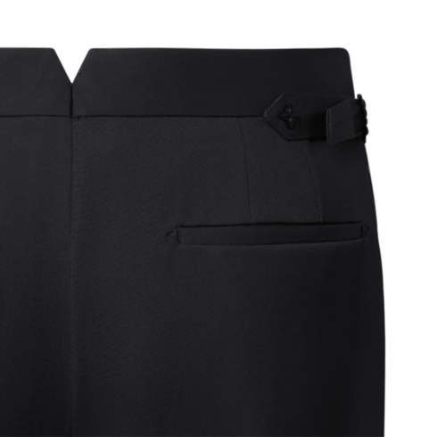 Pantalon de smoking in Homme's Prêt-à-porter Pantalons collections by Louis Vuitton (Zoom produit)