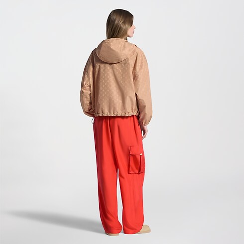 Parka mit Kapuze und Monogram in Damen's Ready to Wear Mäntel und Jacken collections by Louis Vuitton (Zoom)