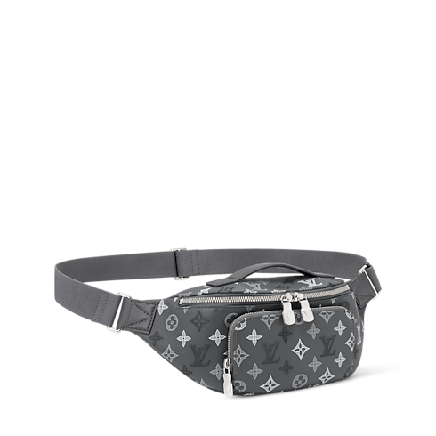Rush Bumbag Monogram Shadow in Herren's Taschen Alle Taschen collections by Louis Vuitton (Zoom)