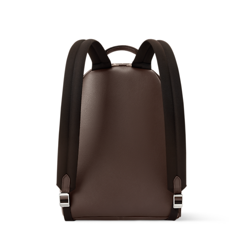 Sac à dos Discovery PM Monogram Shadow in Homme's Sacs Tous les sacs collections by Louis Vuitton (Zoom produit)