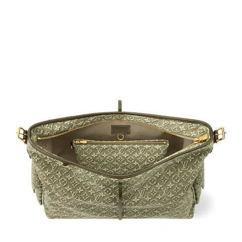 Sac CarryAll Travel Autres Toiles Monogram in Malles, Voyage et Maison's Sacs de voyage et Bagages roulants Sacs de voyage collections by Louis Vuitton (Zoom produit)