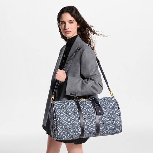 Sac Keepall Bandoulière 45 Autres Toiles Monogram in Malles, Voyage et Maison's Sacs de voyage et Bagages roulants Sacs de voyage collections by Louis Vuitton (Zoom produit)