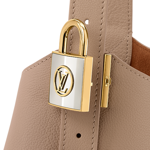 Sac Low Key Hobo PM Cuir Minigram in Femme's Sacs à main Sacs à main collections by Louis Vuitton (Zoom produit)