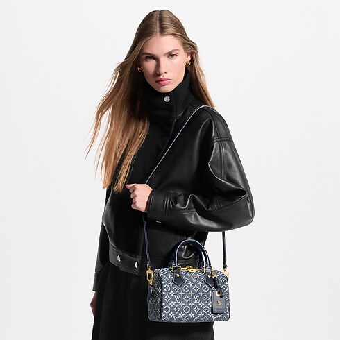 Sac Speedy Bandoulière 20 G82 in Sacs et Petite Maroquinerie's Sacs Femme Sacs Iconiques collections by Louis Vuitton (Zoom produit)