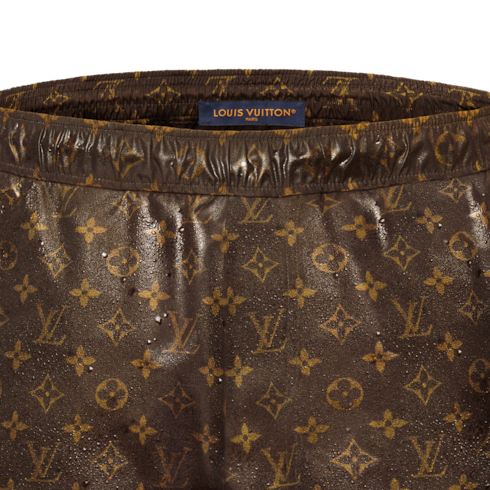 Short de running Louis Vuitton Silk Tech in Homme's Prêt-à-porter Pantalons collections by Louis Vuitton