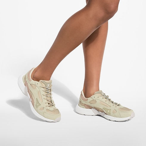 Sneaker LV Olympia in Femme's Souliers Sneakers collections by Louis Vuitton (Zoom produit)
