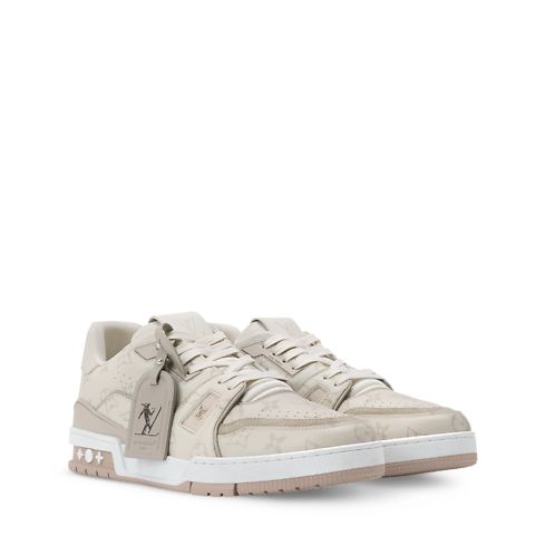 Sneaker LV Trainer vue de face