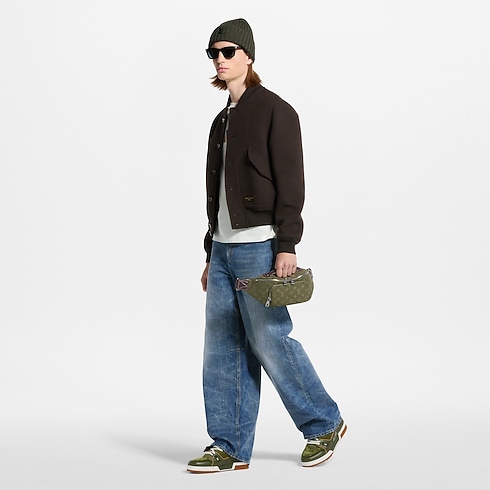 Sneaker LV Trainer in Homme's Souliers Sneakers collections by Louis Vuitton (Zoom produit)