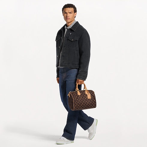 Sneaker LV Trainer in Homme's Souliers Sneakers collections by Louis Vuitton (Zoom produit)