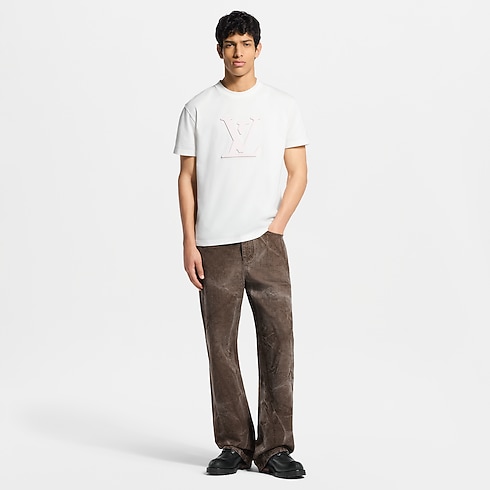 T-Shirt mit lasergeschnittener Signatur in Herren's Ready to Wear T-Shirts und Poloshirts collections by Louis Vuitton (Zoom)