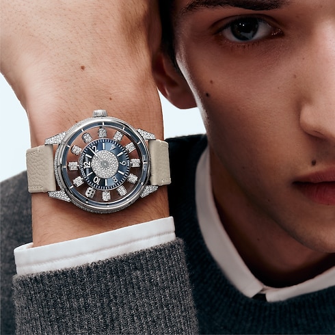 Tambour Spin Time Air, Automatikuhrwerk, 42,5 mm, Weissgold, Falkenauge und Diamanten in Uhren's Alle Uhren } collections by Louis Vuitton (Zoom)