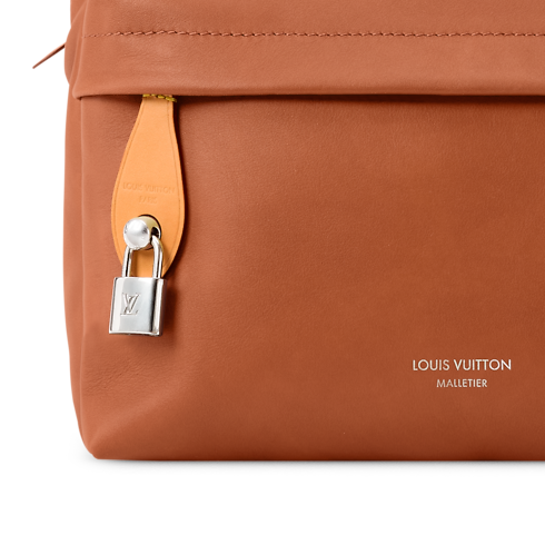 Track Rucksack PM H39 in Herren's Taschen Alle Taschen collections by Louis Vuitton (Zoom)