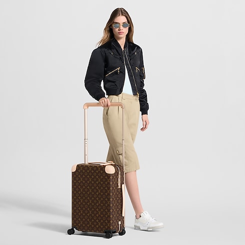 Valise cabine Horizon 55 Toile Monogram in Homme's Voyage Bagages roulants collections by Louis Vuitton (Zoom produit)