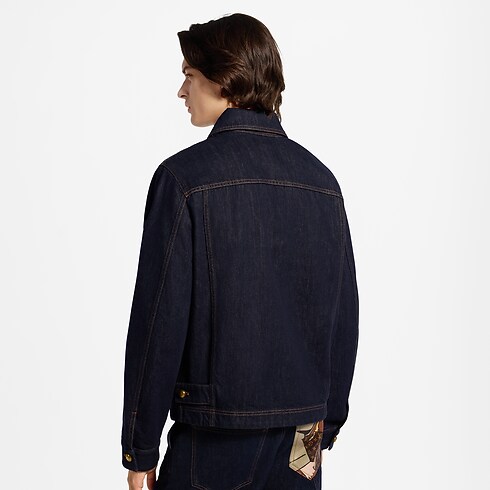 Veste workwear en denim vue recadrée et portée